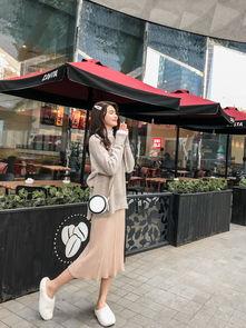 杭州电商模特吃瓜,网络热议背后的真相揭秘