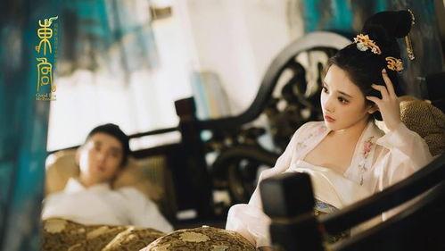 东宫大白在吃瓜